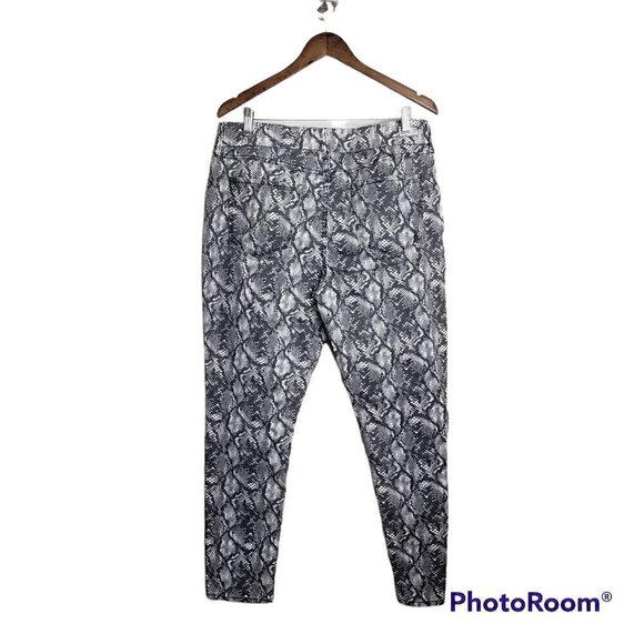 Snake print high rise gray and white skinny jeans size 16 - Picture 6 of 9